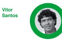 Photo of Mãe. Ela nunca  saiu da linha lateral.