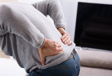 Photo of A epidemia silenciosa das dores da coluna: um olhar de quem opera, mas prefere prevenir